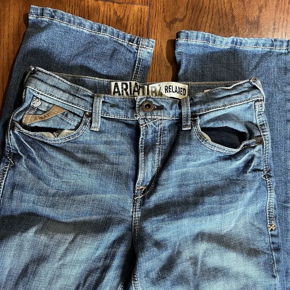 Ariat B4 Relaxed Boys Bootcut Jeans Size 16 Blue Medium Wash Cowboy Workwear